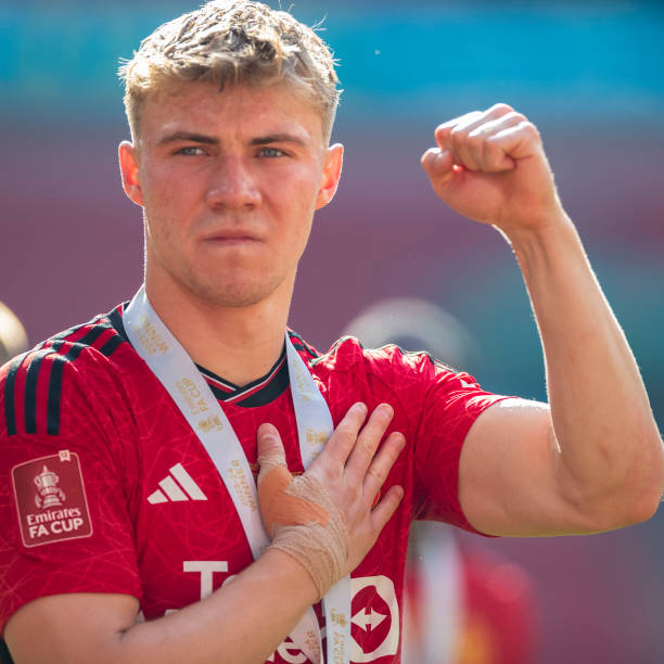 拥有超过 拥有超过