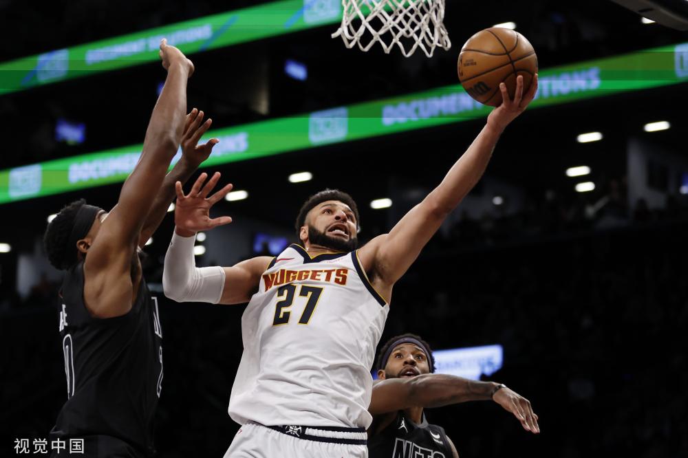 加盟曼城时 加盟曼城时