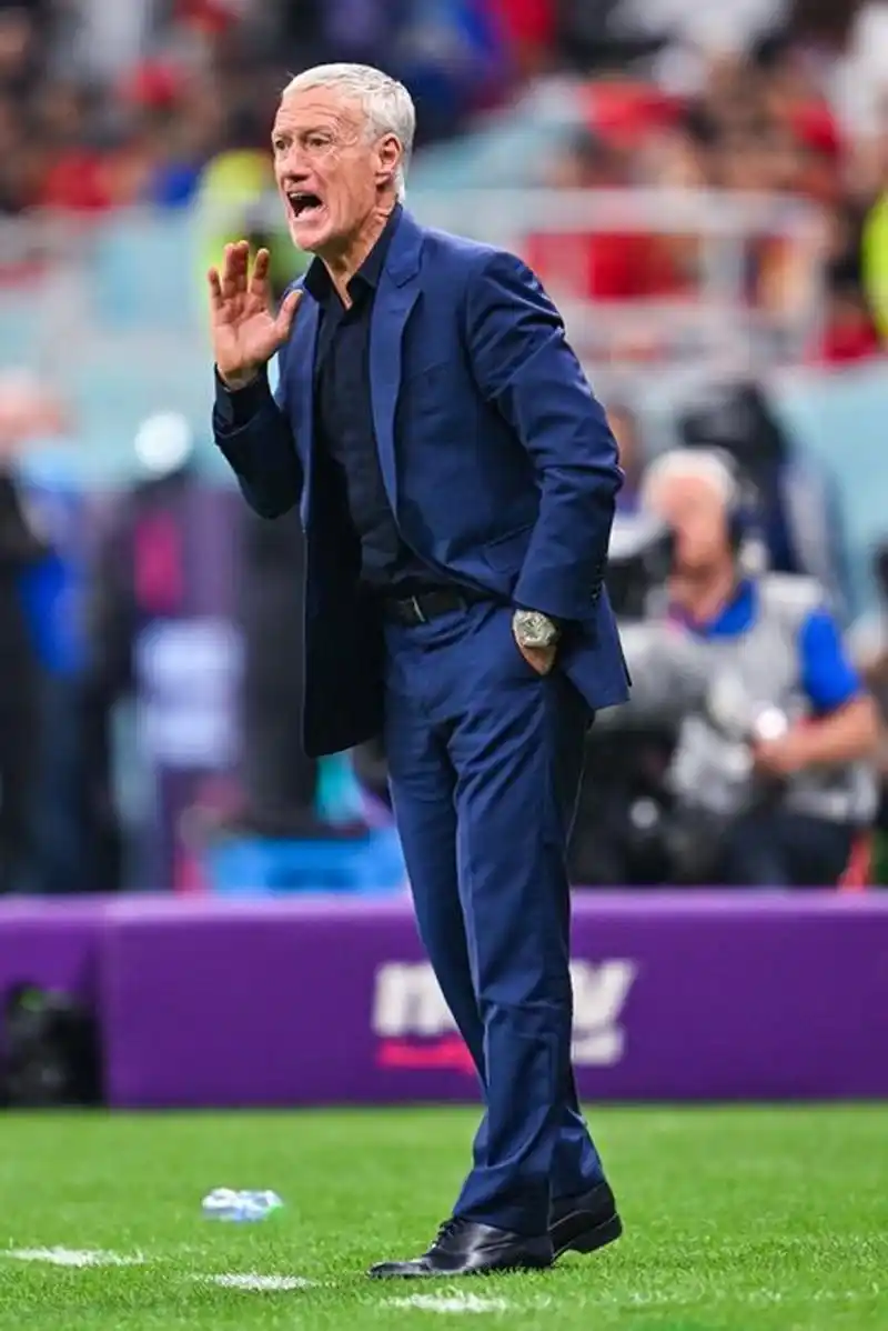 场上展现了 场上展现了