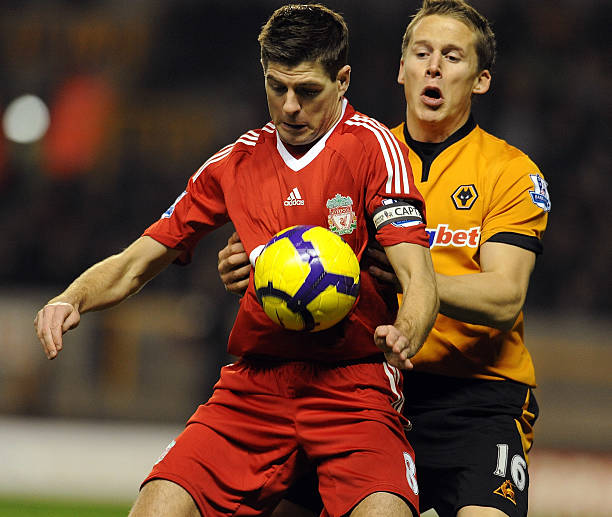 其稳健的防 其稳健的防