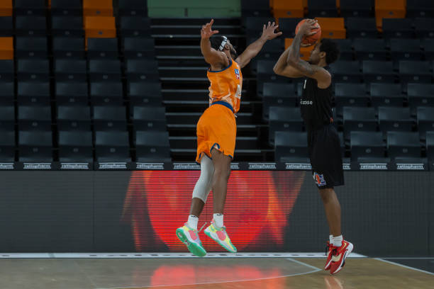 同样是球员 同样是球员